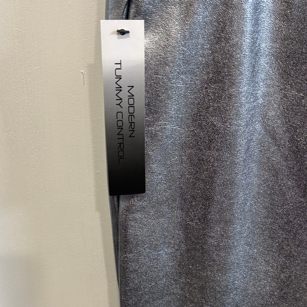Shimmery Silver High-Waist Skinny Leggings